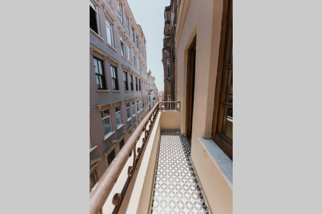 איסטמבול Galadoo Suites 3Rd Floor מראה חיצוני תמונה