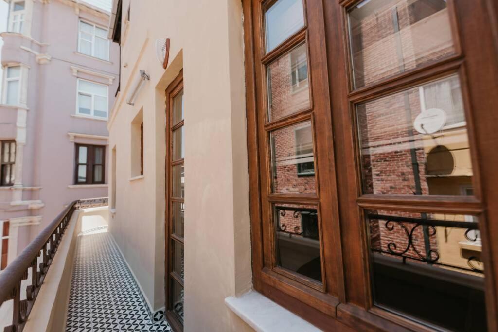 איסטמבול Galadoo Suites 3Rd Floor מראה חיצוני תמונה