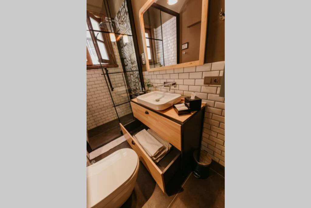 איסטמבול Galadoo Suites 3Rd Floor מראה חיצוני תמונה